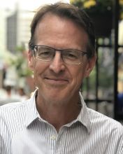 Photo of Dr. Stephen Ahern